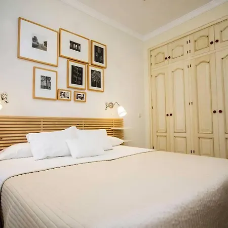 De Lujo Bahia De - Family Only * Marbella