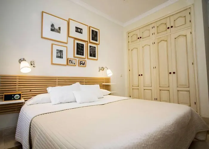 De Lujo Bahia De - Family Only * Marbella