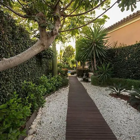 De Lujo Bahia De - Family Only Villa