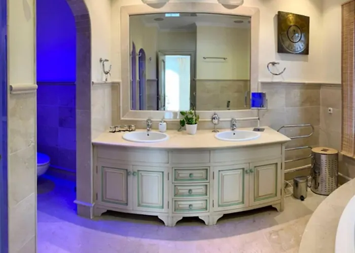 De Lujo Bahia De - Family Only Villa Marbella